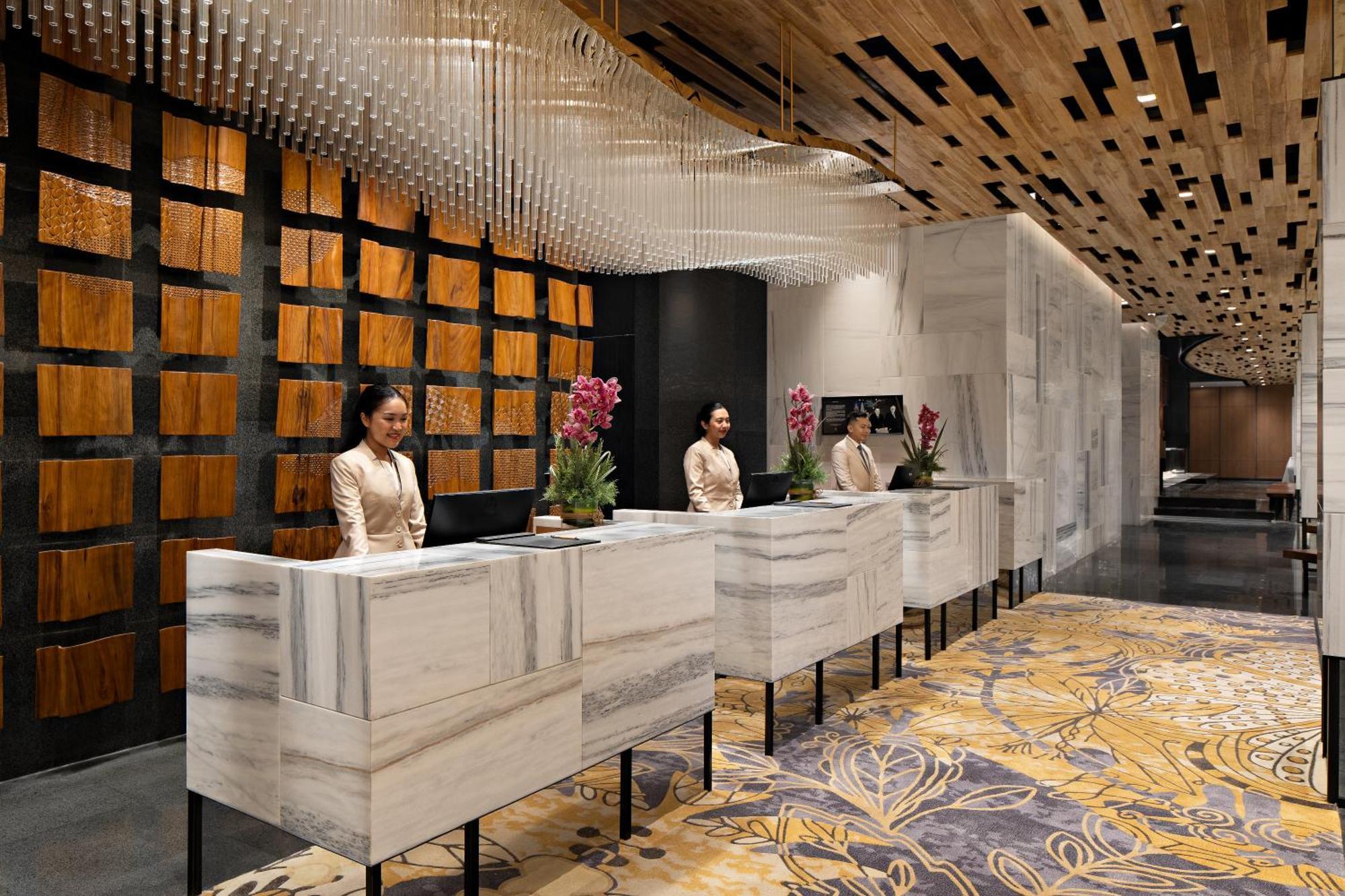 Moevenpick Hotel Jakarta City Centre Экстерьер фото