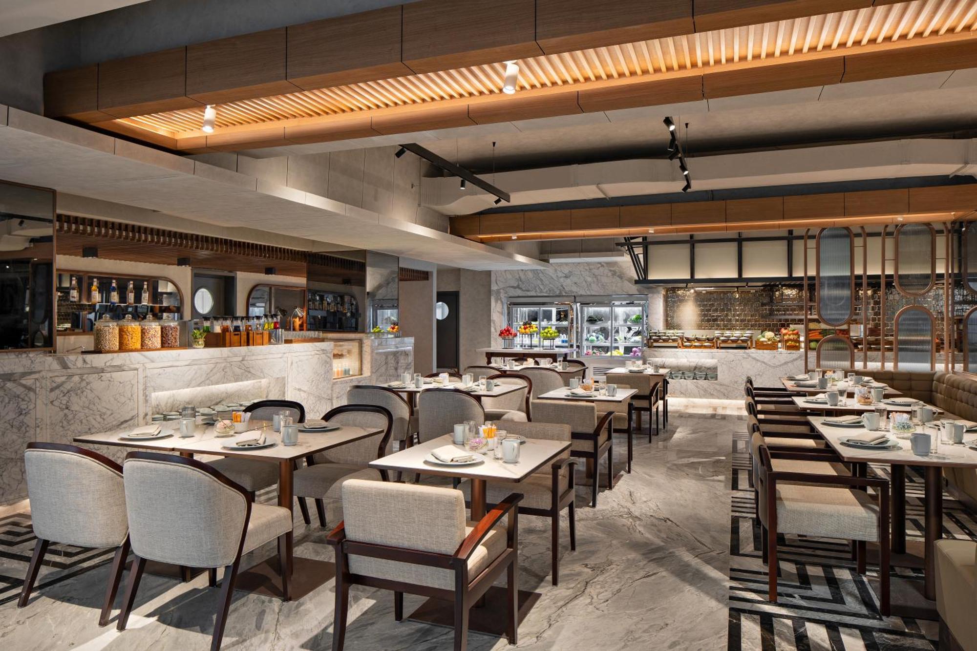 Moevenpick Hotel Jakarta City Centre Экстерьер фото