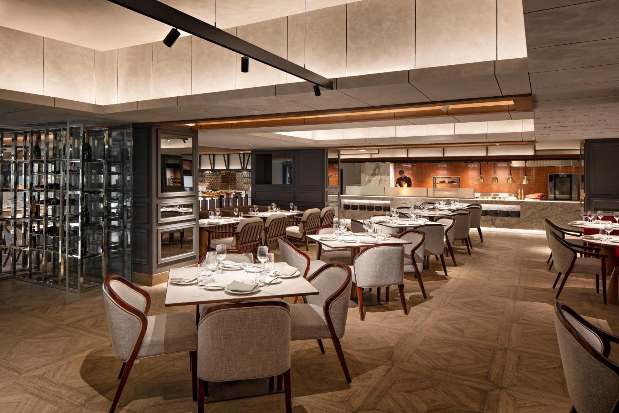 Moevenpick Hotel Jakarta City Centre Экстерьер фото