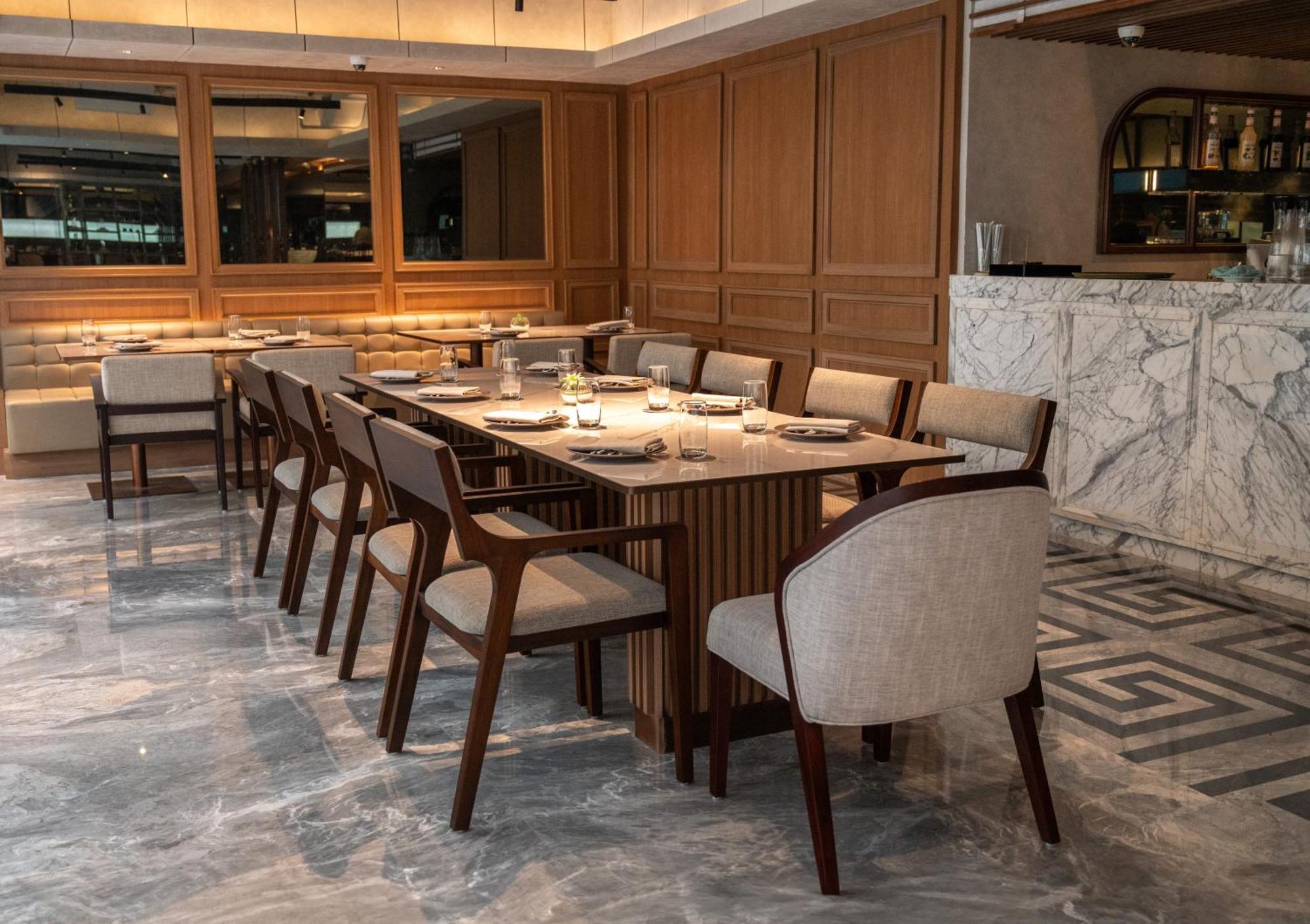 Moevenpick Hotel Jakarta City Centre Экстерьер фото